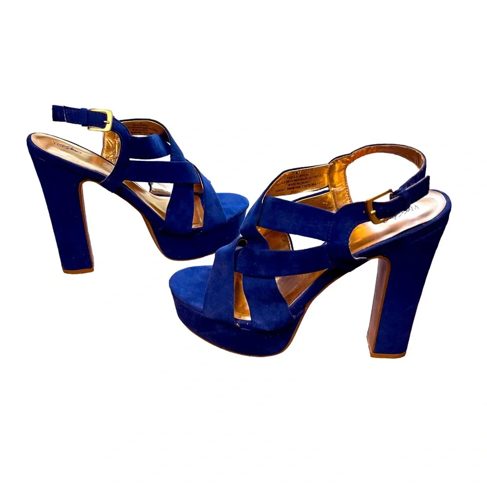 Mossimo I‎ Chunky Platform Sandals